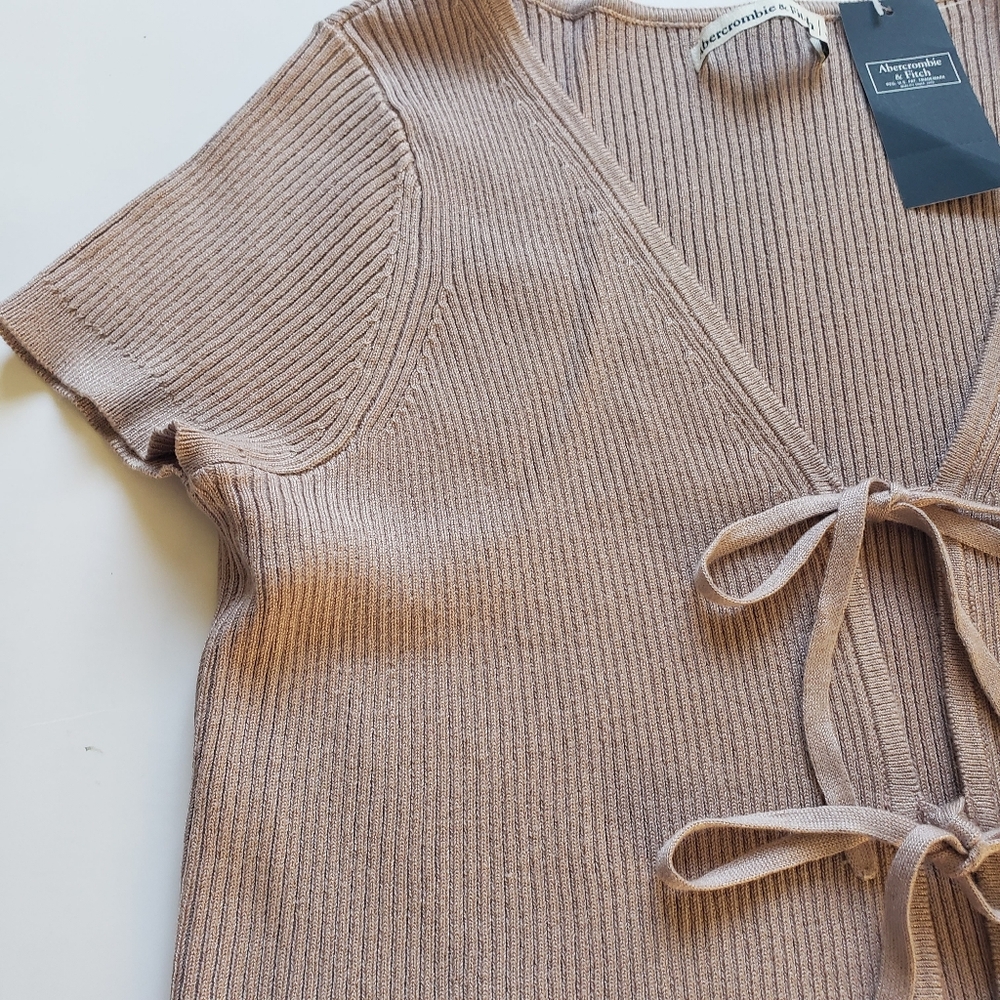 Abercombie & Fitch Top Size S - Picture 2 of 5